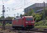 152 114-5 beim Umsetzten in Aachen-West Gbf, 20.7.10  ...