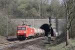 Die 152 052-7 fuhr am 29.03.2011 durch den Eilendorfer Tunnel. ...