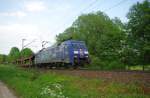 152 136-8 mit Autotransportwagen in Fahrtrichtung Süden. Aufgenommen am 29.05.2010 ... 152 136-8 mit Autotransportwagen in Fahrtrichtung Süden. Aufgenommen am 29.05.2010 ...