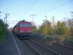 155 016-9 bei der Durchfahrt vom Hp Dresden Cotta, in ...