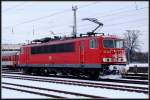 BR 155 155 083-9 legt im Stralsunder Hbf einen kurzen Halt ein.   am 12.02.09
