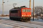 BR 155 155 252-0 kommt allein von Stendell durch Passow gerollt und f�hrt auf dem Gegengleis nach Angerm�nde. 26.01.2010