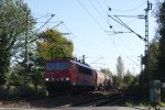 BR 155 155 224-9 mit einem Kesselwagenzug am Km 28,190 in D�sseldorf Eller am 09.10.2009