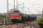 BR 155 155 127 f�hrt am 09.04.2010 mit einem Kesselwagenzug in Passow ein