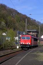 BR 155 ... 155 113-4 huscht als Lz durch den Bf Altena( gesehen an der Ruhr-Sieg-Strecke am 23.4.10 )