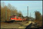 155 009-4 und 155 262-9 rollen mit einem kurzen G�terzug ...