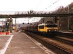 1642 mit G�terzug 48121 Amsterdam Westhaven-Voerde auf Bahnhof Arnhem am ...