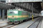 162 036 am 01.10.09 mit R 250 aus Wroclaw Glowny ...