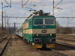 Die 162 018 am 03.04.2010 mit einem Os bei der ...