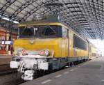 Nachschuss von ein etwa verschneite E-1705 in HBF Haarlem.  ...