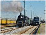 
In Landshut Hbf hie� es auf Gleis 8 Abfahrt f�r ...