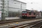 BR 180 180 006 rollt am 28.02.10 durch den Dresdner HBF.