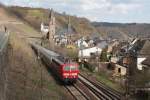 Am 2. April fuhr 181 220 im Blockabstand vor 01 ...