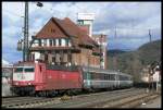 Bei der Durchfahrt in Weinheim konnte 181 213 am 3.3.2007 ...