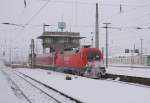 182 im Schnee... Hier kommt 182 005-9 mit ihrem RegionalExpress ...