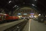 Blick auf den gleich ausfahrenden RE 28183 von Leipzig Hbf ...