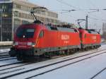 BR 182 182 018-2 und 182 010 am Heimeranplatz.