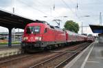 BR 182 182 001 verl�sst am 08.05.10 mit dem RE nach Leipzig-Thekla den Bahnhof Cottbus. Danke an den netten Lokf�hrer f�r's Fernlicht !