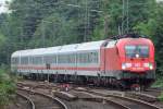 BR 182 182 002-6 mit IC bei der Durchfahrt in Recklinghausen 25.7.2010