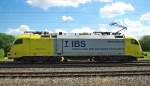 br-182-dispolok 182 596-7 (ES 64 U2-096) mit IBS-Werbung hier mal im Seitenprofil, als sei am 18.07.2010 Lz in Richtung Norden durch Eschwege West kam.