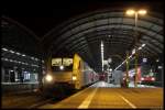 ES 64 U2-018 wartet ...  Christopher P�tz 06.11.2011
