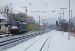 br-182-mrce ES 64 U2-063 (WLC,BosporusSprinter) mit einem Containerzug am 31.01.2010 in Kreiensen