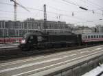 MRCE - Dispolok ES 64 U2-026 f�hrt soeben in den ...