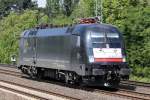 Die ES 64 U2-017 (182 517) fuhr mit 200Kmh durch ...