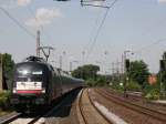 br-182-mrce MRCE Taurus die zweite!
Und wieder eine kurz nach dem Nachtzug.
ES64 U2-034 mit dem IC 1926 nach Berlin S�dkreuz bei der Einfahrt in den Hauptbahnhof von M�lheim.
23.07.2010