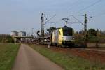 br-182-private Am 07. April 2010 bef�rdert ES 64 U2 013 den DGS 47005 von Dillingen (Saar) nach Carimate �ber die KBS 700 in Richtung S�den. Die Aufnahme entstand zwischen Wagh�usel und Wiesental.