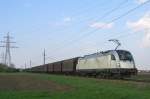 BR 183 Am 21.4.10 bespannte die Siemens-Vorf�hrlok 183.701 den wegen der Sperre der Summerauer Bahn umgeleiteten SLGAG 46181 von Breclav nach Linz Stahlwerke. Heute hatte der Zug statt Eaos Stahlwagen eingereiht. Fotografiert wurde der Zug genau bei einer Fotowolke nach der Ausfahrt aus Tulln Stadt.