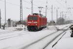 185 003-1 am 15.02.2010 in Passow auf dem Weg nach ...