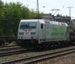 185 389-4 im Lokportrait ...  J�rnv�g 11.06.2011