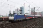 BR 185 mit Zugen Ersatzverkehr RE13: 185-CL 002 f�hrt am 21. Februar 2010 um 11:52 Uhr mit dem RE13 durch D�sseldorf-Hamm