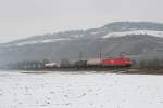 185 244 mit einem gemischten G�terzug am tr�ben 18.02.2010 bei ...