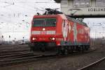185 142-7 Edelwei� bei der Lokparade in Koblenz-L�tzel am 03.04.2010 ...
