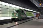 Grosser Bahnhof am Potsdamer Platz 12.08.2010. Ein DB Schenker Zug ...