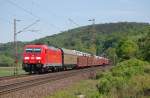 185 338-1 mit gemischten G�terzug am 07.05.2011 kurz vor Einbeck-Salzderhelden. ...