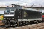 MRCE Dispolok 185 552-7 am 15.7.10 in Duisburg-Entenfang  ...