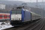 br-185-private 185-CL 001 zog am 06.02.2010 um 13:30 Uhr ihren RE 13 (Eurobahn Ersatzverkehr) durch Wuppertal Steinbeck in Rtg. Wuppertal Hbf