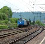 br-185-private Nachdem einige Quietschies unfotografiert gelassen wurde, bet�tigte ich dann schlie�lich f�r 185  526-1 mit einem Kesselwagenzug Richtung Kornwestheim wieder den Ausl�ser. Das Bild stammt vom 16.5.2010 und wurde in Geislingen (Steige)-West aufgenommen. Die Lok ist gerade �brigens f�r die HGK unterwegs.