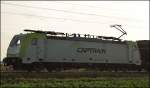 Hier nochmals die Captrain 186 142 als Lokportrait. (03.09.2010, Mangolding) ...