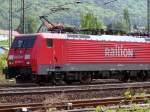 BR 189, an einem sch�nen Fr�hlingstag, bei der Durchfahrt durch ...