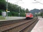 BR 189 189 012-8 fuhr am 18.07.10 solo durch den Kurort Rathen.
