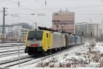 Der samst�gliche TXL-Lokzug bestand am 16.01.10 aus ES64 F4-023 & ...