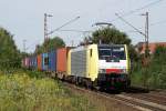 br-189-dispolok ES 64 F4-202 der ERS Railways mit einem Containerzug in Hannover Limmer am 15.08.09