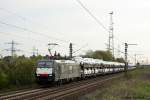 ES64U2-035 mit einem Autozug am 20.4.10 in Ahlten.  ...