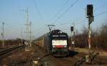 ES64F4-287 mit einem Altmann-Autozug am 02.02.2012 in Weetzen.  ...