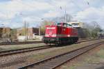BR 202 Die 202 737 der Fa. Uwe & Adam als Adam 12 mit Namen 'Rex' kommt aus �stlicher Richtung in den HBf Minden eingefahren. Am Nachmittag des 10.04.2010.