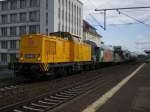 Am 21.05.2010 f�hrt 203 301 mit einem Unkrautspritzzug durch Butzbach ...